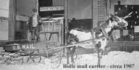 mail carrier-horse-sleigh-early 1900s.jpg (44939 bytes)